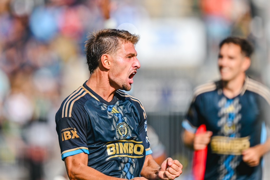 Union Edge Revolution Behind Damiani Strike, Blake’s&nbsp;Shutout