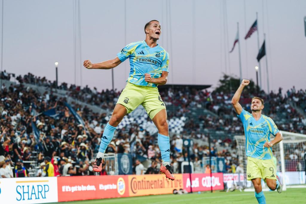 Cavan Sullivan Scores Brace to Help Union Dismantle San&nbsp;Diego